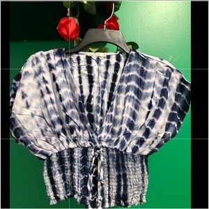 V neck tie-dye top